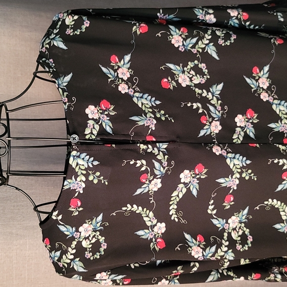 Lc Disney Snow white top sz Small - Picture 3 of 9